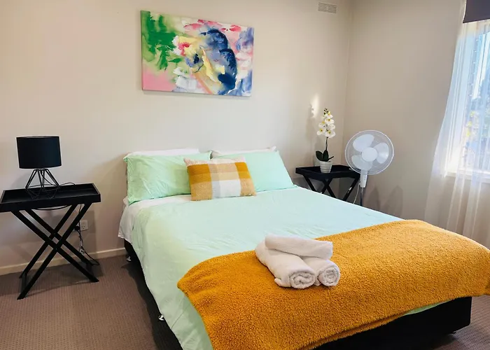 3 Bedroom Home In North Bendigo